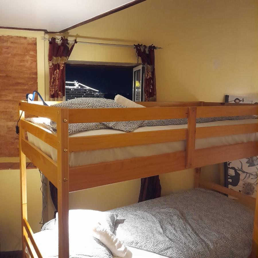 Pequeno Hostel Лиссабон Экстерьер фото